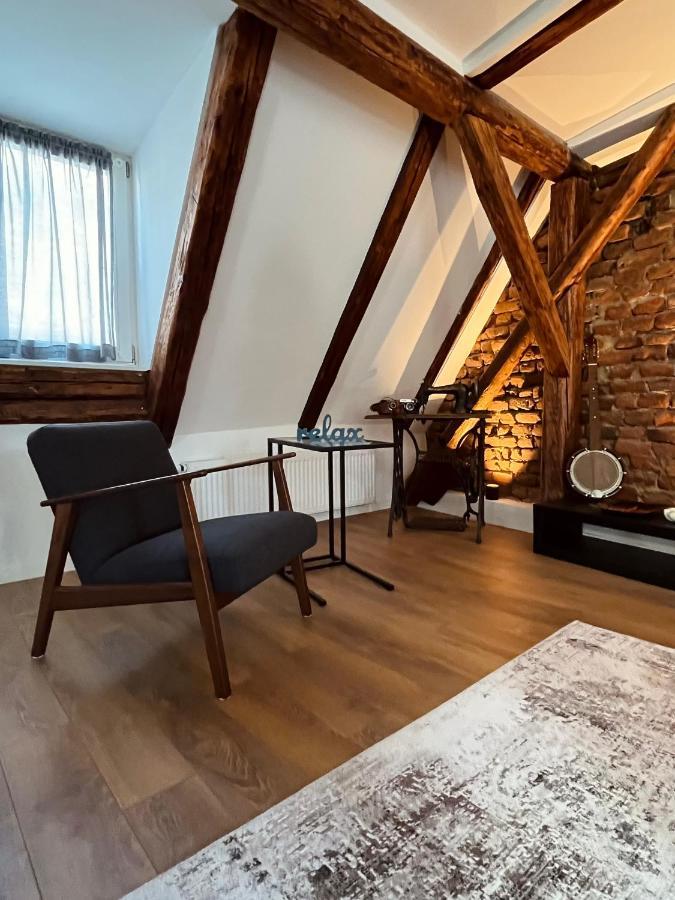 Grich Witch Apartment Zagreb Exteriör bild
