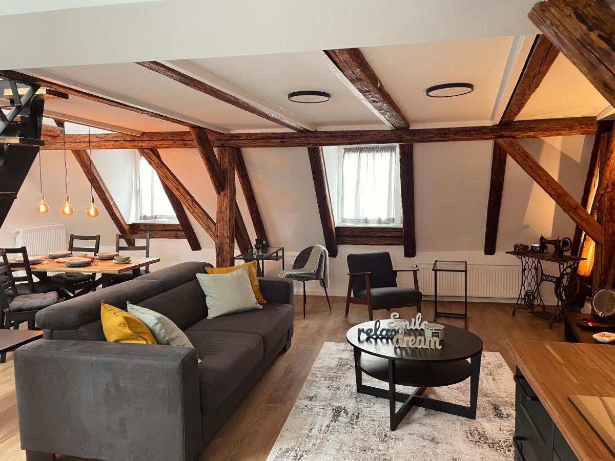 Grich Witch Apartment Zagreb Exteriör bild